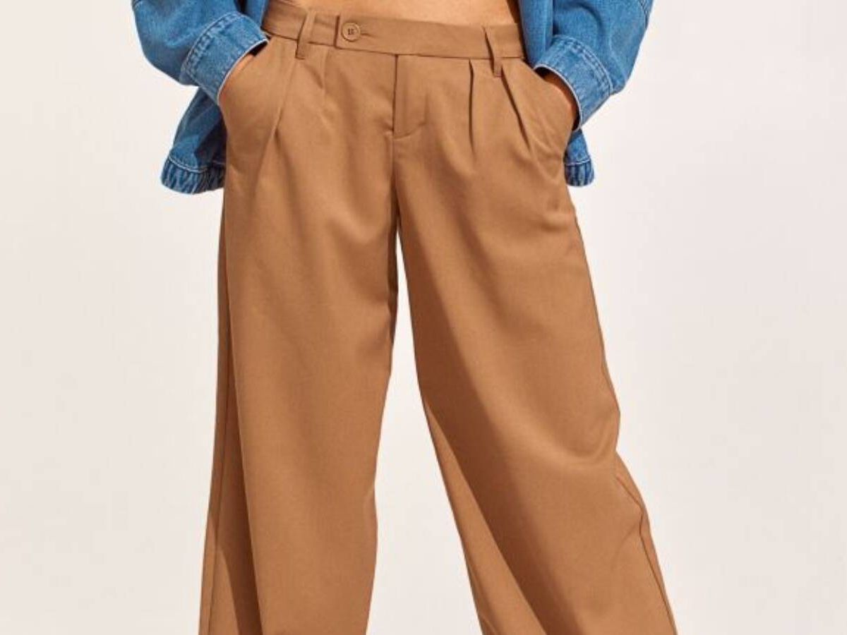 Moda Pantalones Pantalones anchos H&M Pantal\u00f3n anchos marr\u00f3n estilo \u00abbusiness\u00bb 