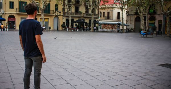 Foto: Carlos,  madrileño y publicista de 28 años, se trasladó a Barcelona por trabajo. (A.V.)