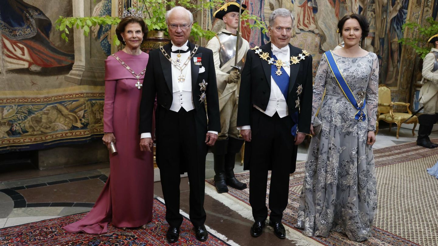 Los reyes Carlos Gustavo y Silvia, con el presidente finlandés y su esposa. (Cordon Press)