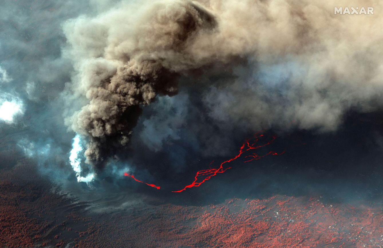 El volcán de Cumbre Vieja desde un satélite. (Reuters)