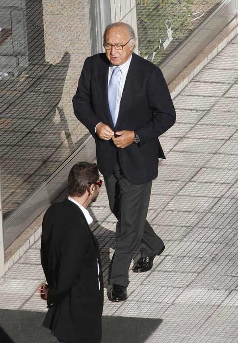 Foto: El expresidente del Banco Gallego Juan Manuel Urgoiti, a su llegada a la junta de accionistas de Pescanova
