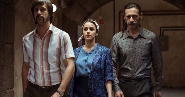 Foto: Los tres protagonistas de 'El Ministerio del Tiempo' en su final. (TVE)
