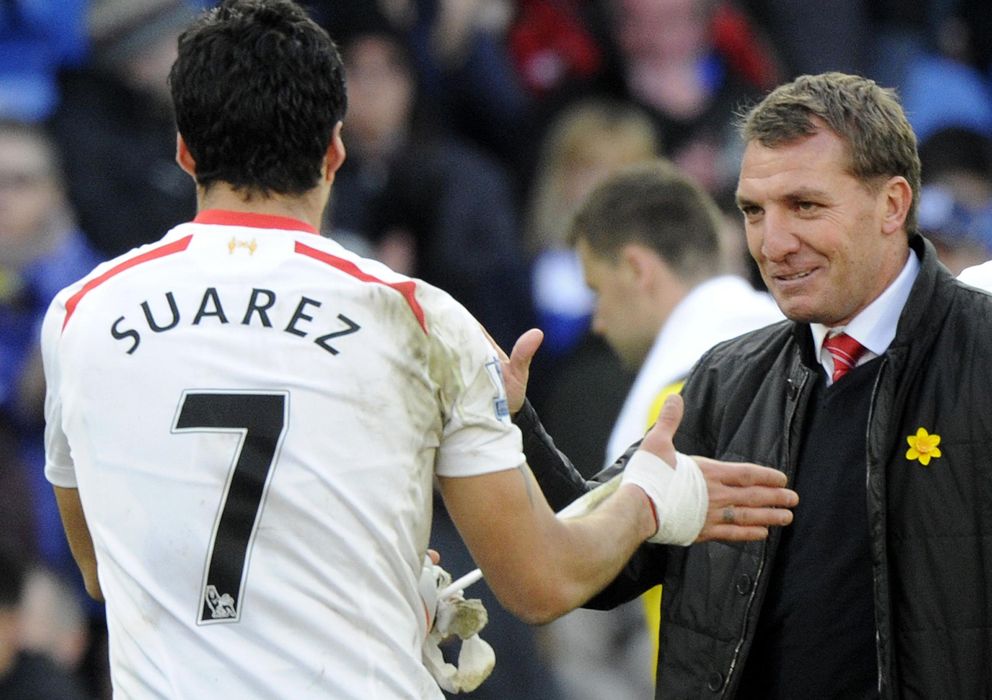 Foto: Luis Suárez junto a Brendan Rodgers en su etapa como jugador del Liverpool (Reuters).