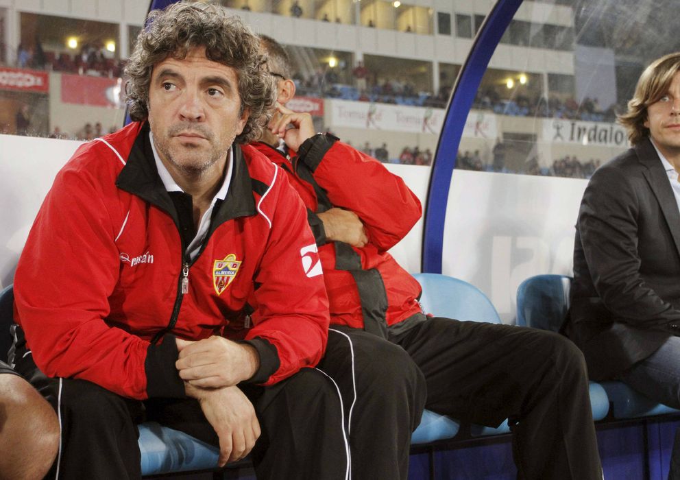 Foto: Juanma Lillo, en su última experiencia como entrenador de la UD Almería (Efe).