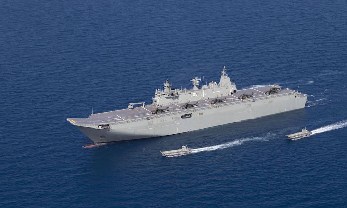 El HMAS Camberra