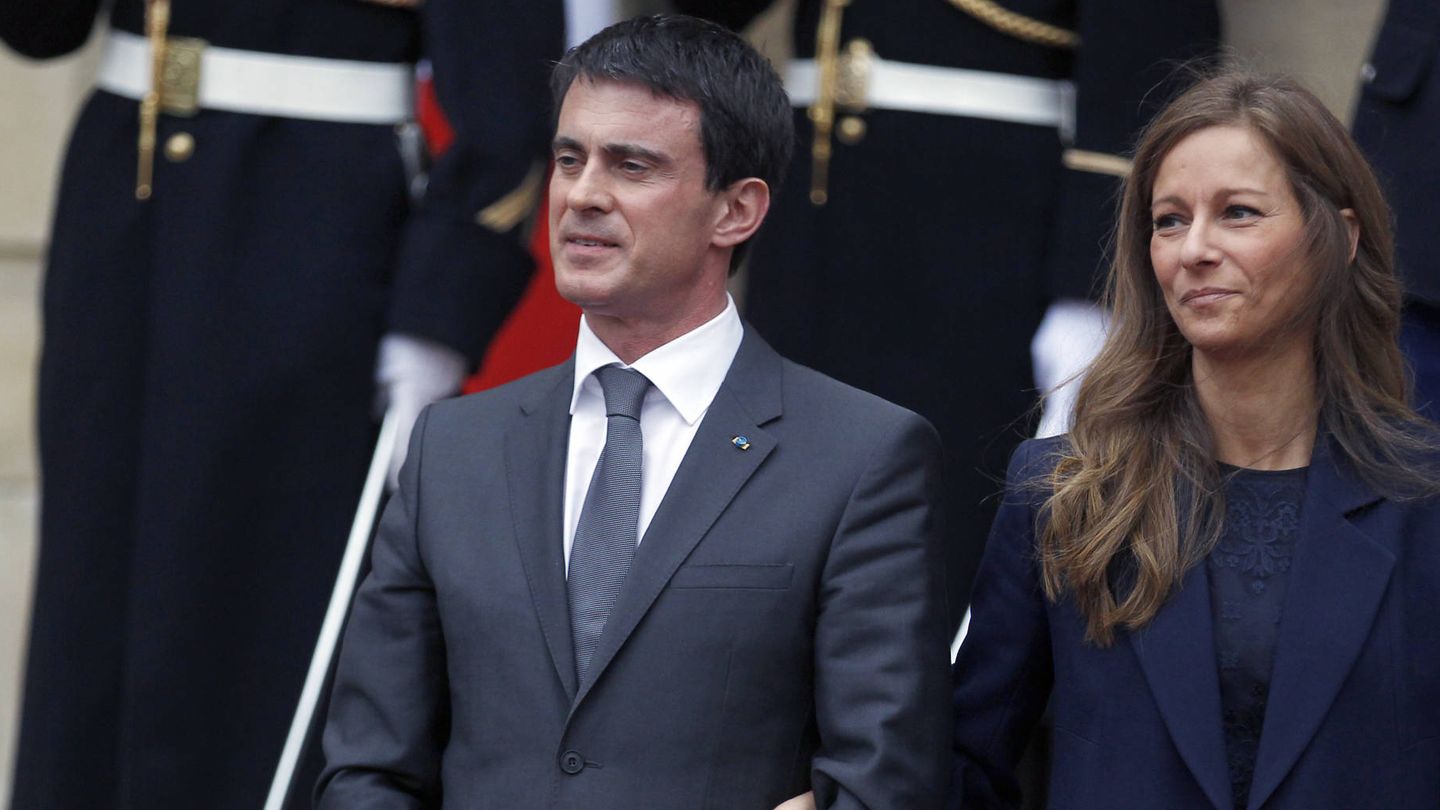 Manuel Valls y su segunda mujer, Anne Gravoin. (Getty)