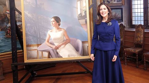 Mary de Dinamarca, arropada por su familia, descubre su nuevo retrato 