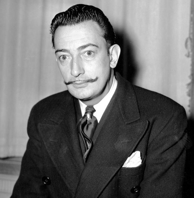 El pintor Salvador Dalí en 1942 (Gtres)