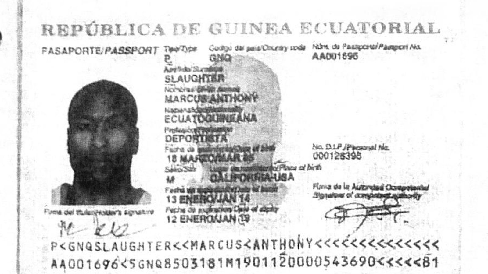 Foto: Éste es el pasaporte ecuatoguineano de Marcus Slaughter (La Vanguardia).