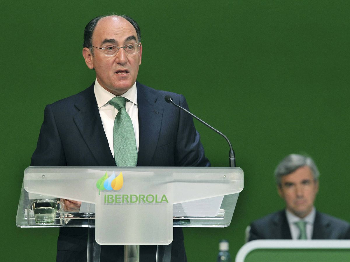 Foto: El presidente del Iberdrola, Ignacio Sánchez Galán (i), y el consejero Ángel Acebes. (EFE) 