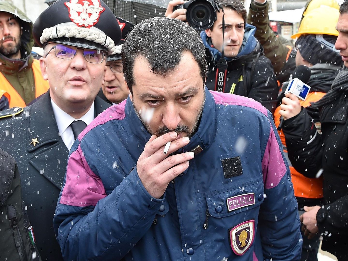 El ministro italiano de Interior, Matteo Salvini, visita las obras de la línea de alta velocidad ferroviaria (TAV), proyecto que deberá unir Turín con la ciudad francesa de Lyon. (EFE)