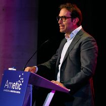 Foto: El vicepresidente primero y ministro de Economía, Comercio y Empresa, Carlos Cuerpo, durante su intervención en la 40º edición del encuentro de Ametic. (Cedida)