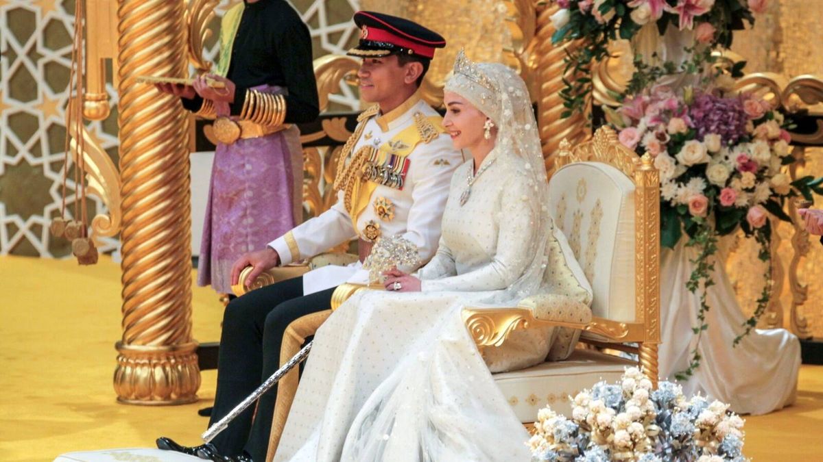 Las joyas de la boda de Brunéi que pasaron desapercibidas, pero son únicas: del ramo de diamantes a las tiaras de la novia