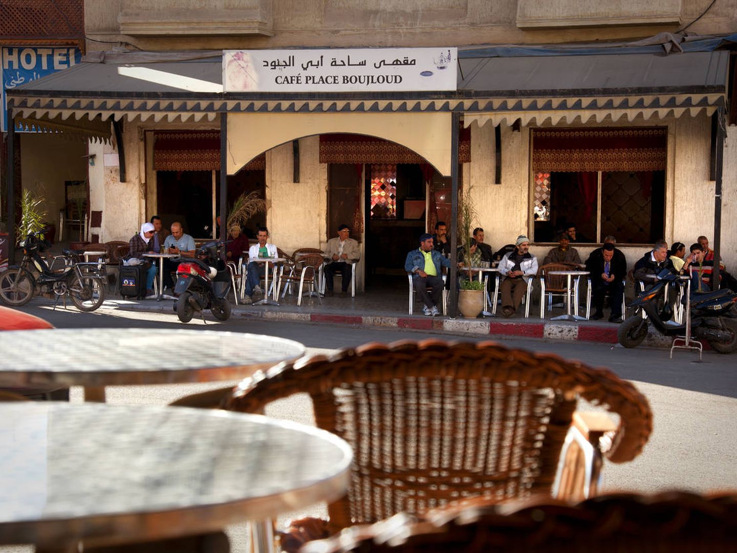 Bar en la ciudad de Fez. (iStock)