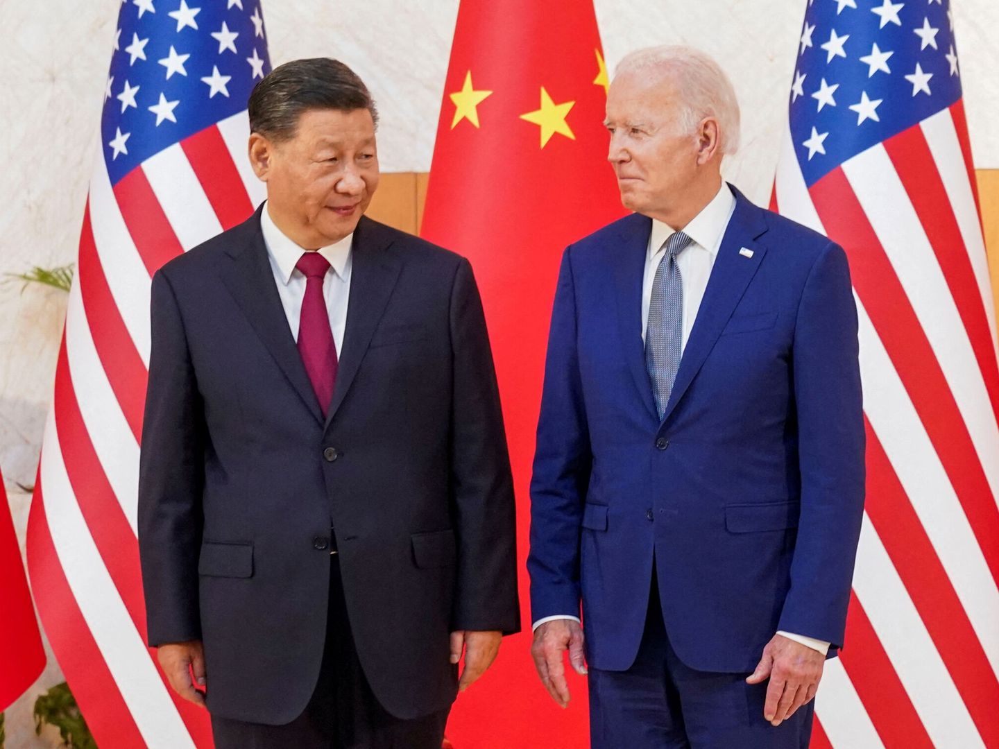 El presidente de EEUU, Joe Biden, junto con el presidente de China, Xi Jinpin. (Reuters)