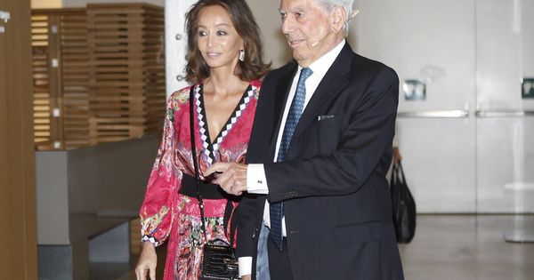 Foto: Isabel Preysler y Mario Vargas Llosa durante el acto. (Gtres)
