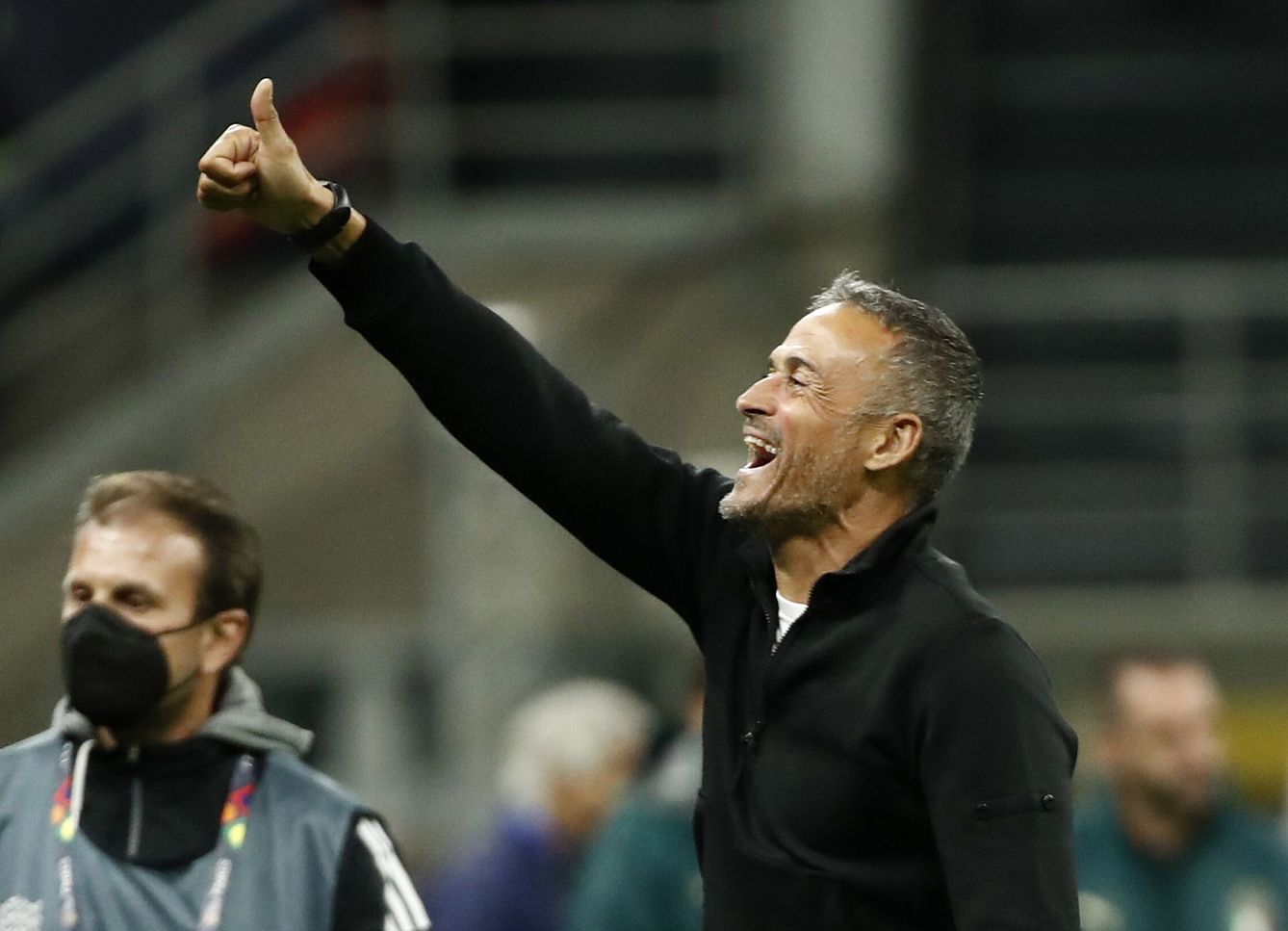 Luis Enrique, eufórico tras ganar a Italia. (Reuters)