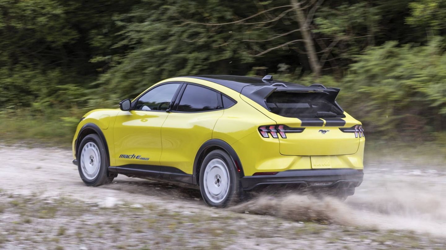 Ford ha realizado un test de 800 kilómetros con cada prototipo a ritmo de carrera de rallycross.