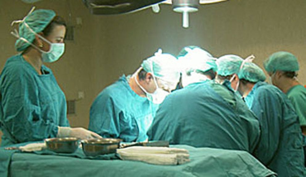 Foto: La microcirugía, un tratamiento eficaz para corregir el linfedema