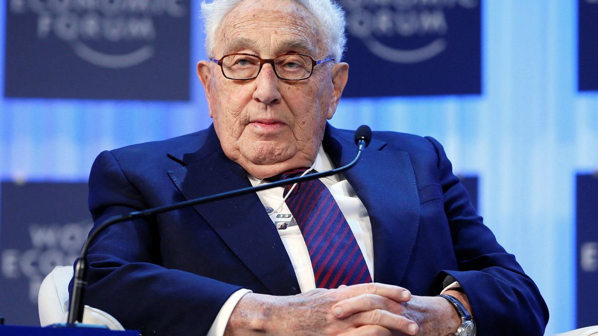 Henry Kissinger te enseña a distinguir entre un gran estadista y un mal profeta