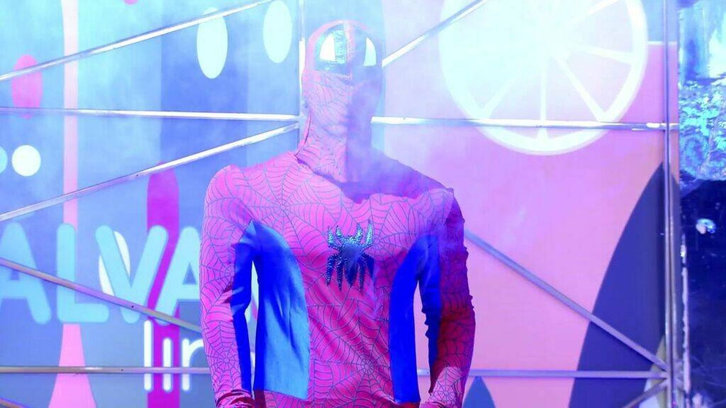 El polémico disfraz de Spiderman que ha rechazado Canales Rivera. (Mediaset)