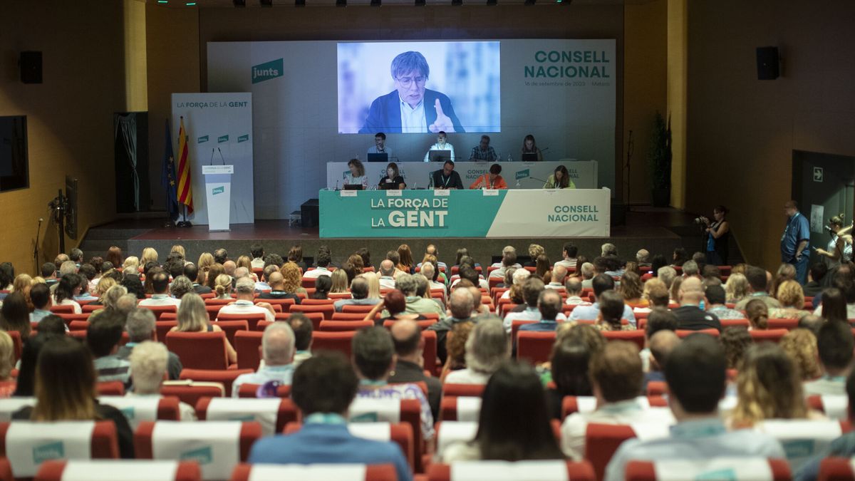 Los críticos de Puigdemont impulsan otra consulta para vincular la amnistía y el referéndum