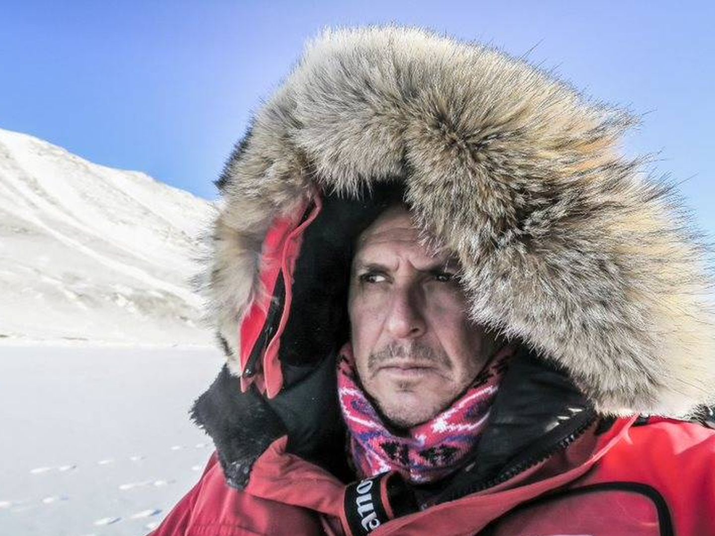 Manuel Calvo, en unos de sus Desafío Ártico.