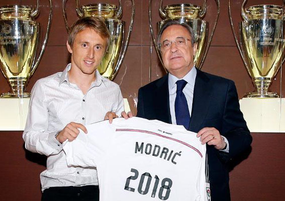 Foto: Luka Modric amplió su contrato con el Madrid hasta 2018 (FOTO: Realmadrid.com).