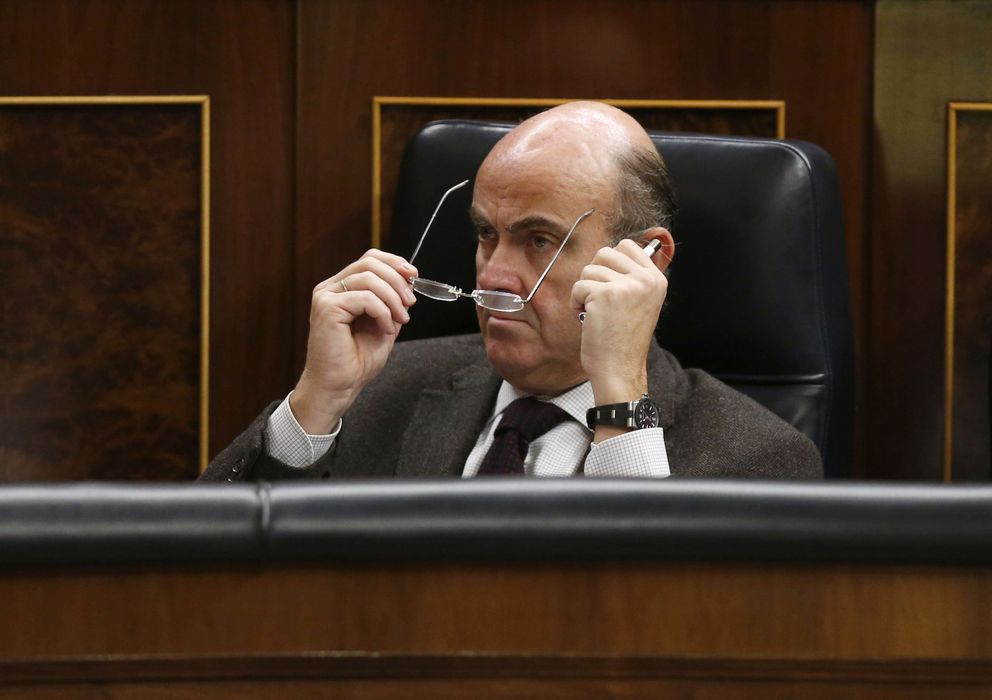 Foto: El ministro Luis de Guindos.