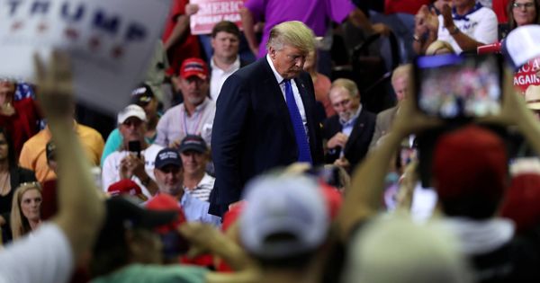 Foto: El presidente Donald Trump durante un mitin del rally "Make America Great Again", en Southaven. (Reuters)
