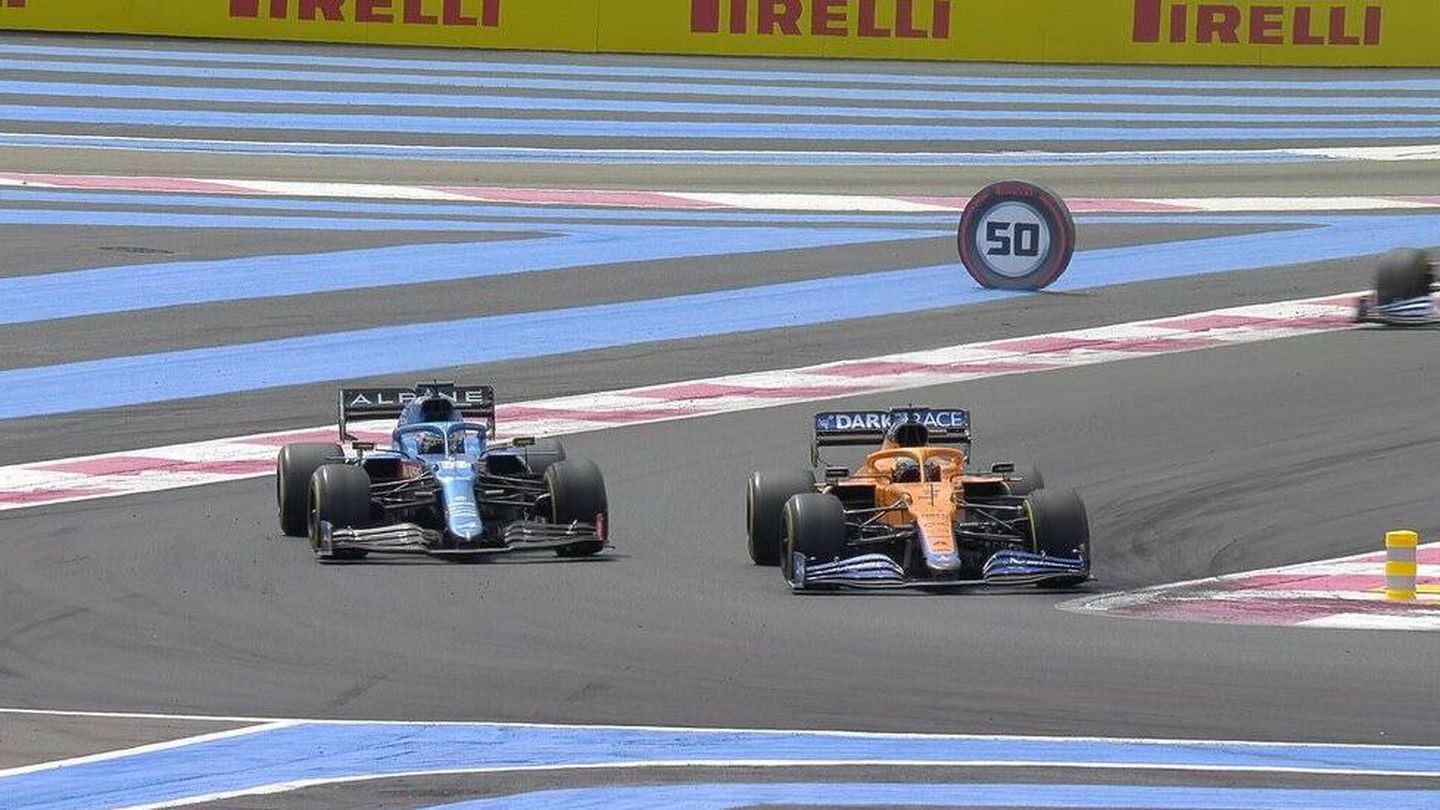 El primer relevo de Alonso hizo temer lo peor para la carrera.