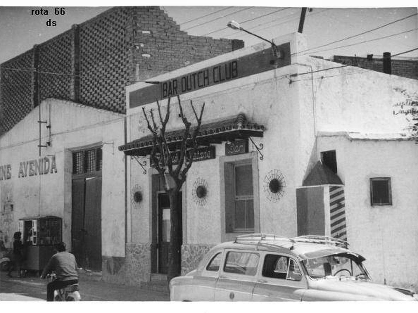 El Bar Dutch Club fue la primera pizzería de la localidad. (A. De la Poza)