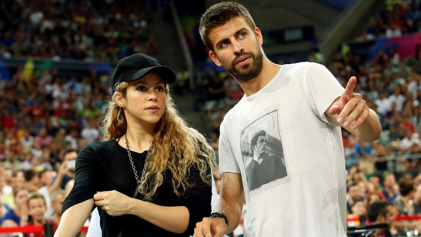Shakira y Gerard Piqué, en una imagen de archivo. (Reuters/Albert Gea)