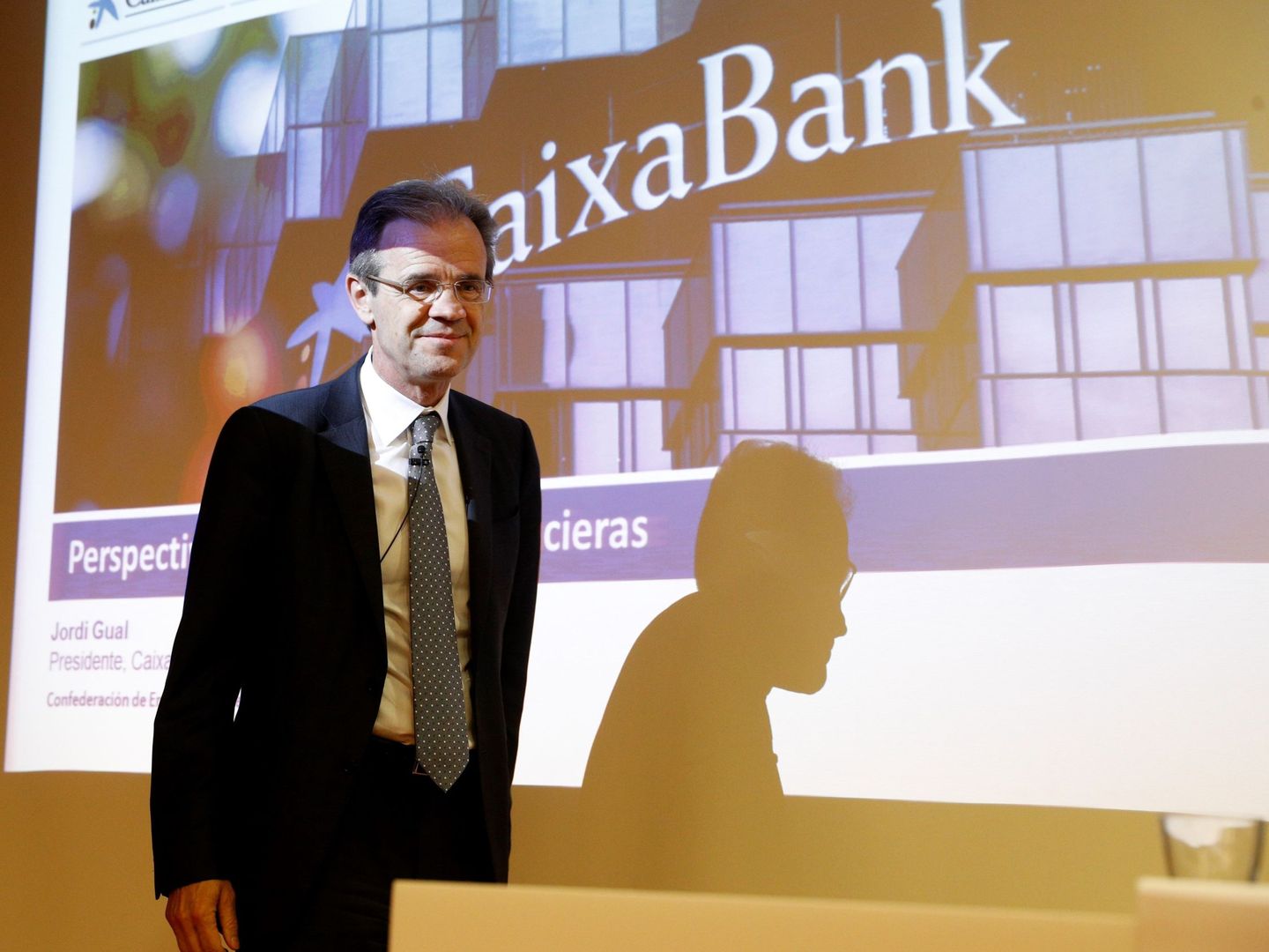 El presidente de CaixaBank, Jordi Gual. (EFE)