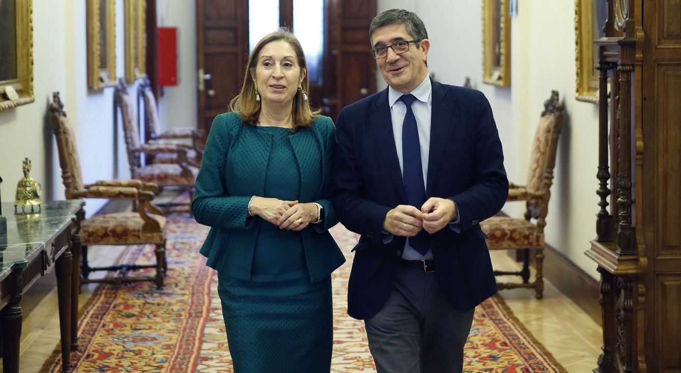 Los expresidentes del Congreso Ana Pastor (PP) y Patxi López (PSOE). (EFE)