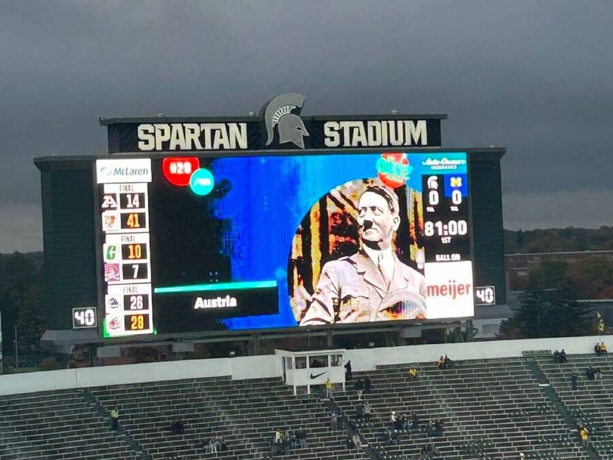 Foto: Imagen de Adolf Hitler en el Spartan Stadium de Michigan.