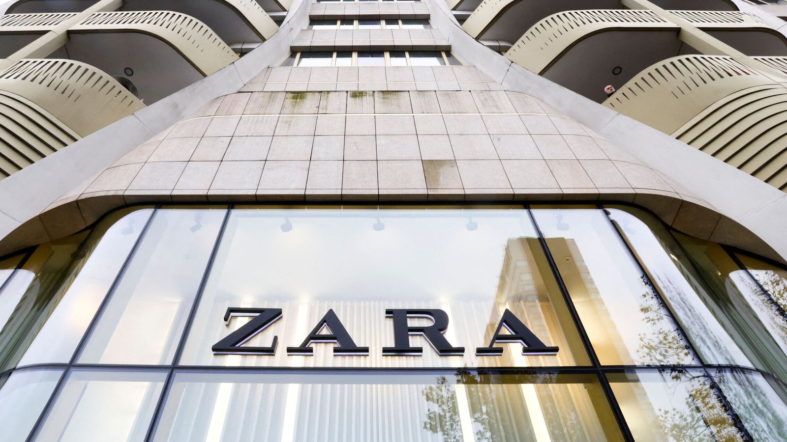 Así es la plataforma 'Zara Pre-Owned' con ropa de segunda mano que
