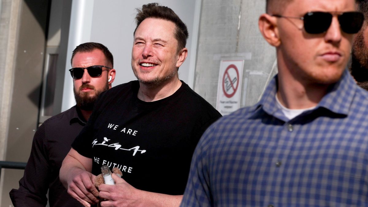 Elon Musk cumple su palabra y la IA de xAI (Grok) ya es de código abierto