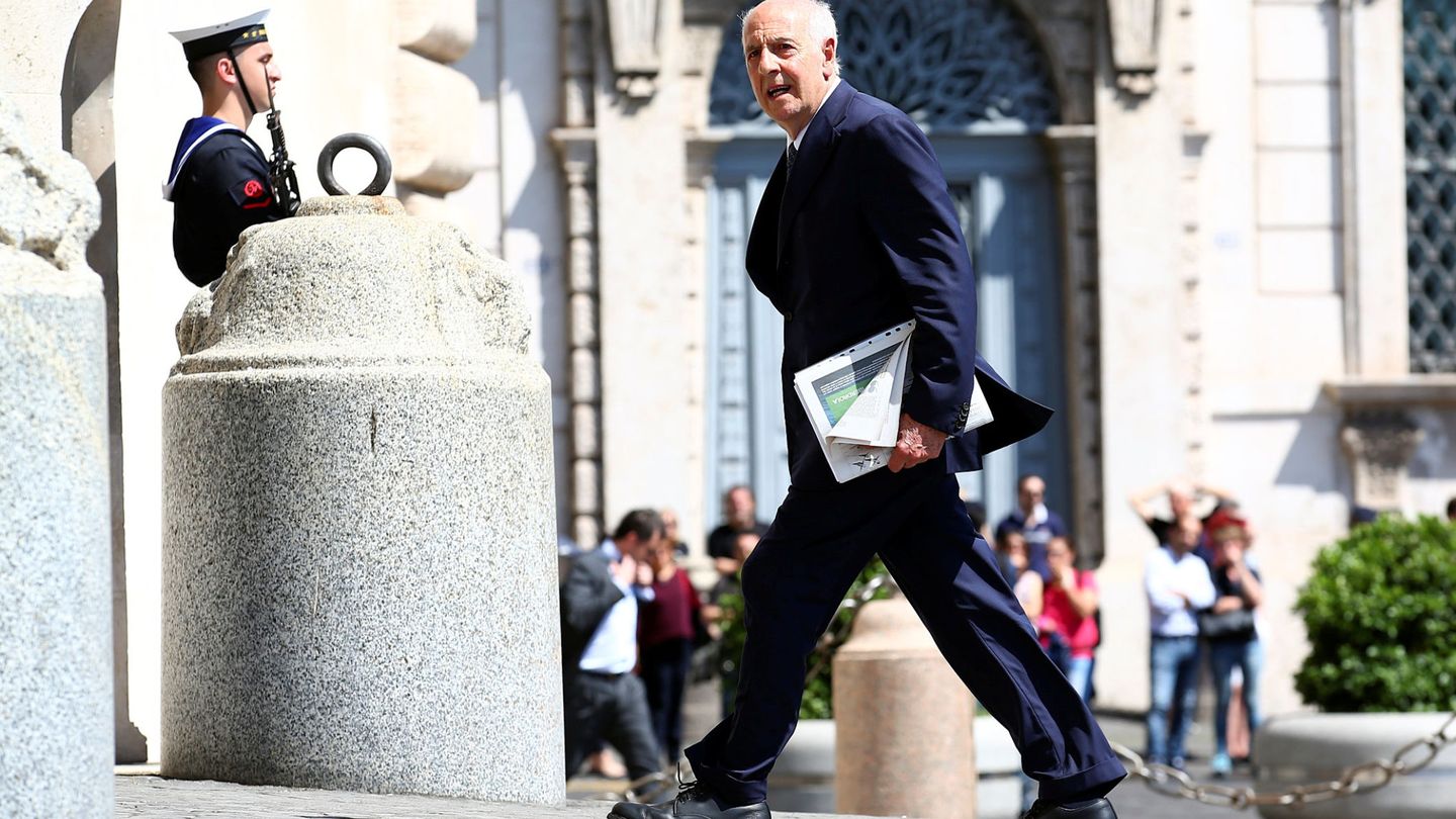 El ministro de Educación de Italia, Marco Bussetti. (Foto:Reuters/Alessandro Bianchi)