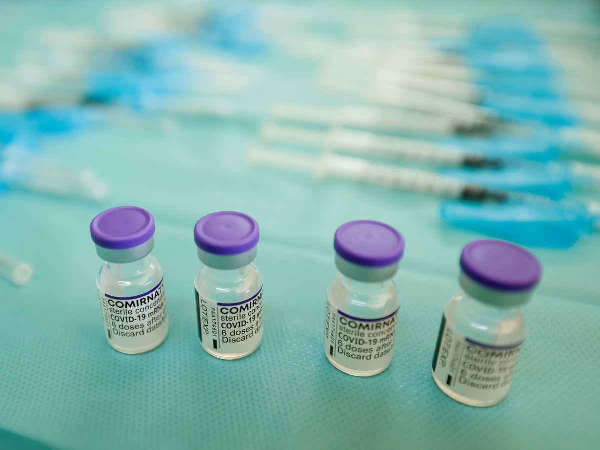 Foto: Viales de la vacuna contra el covid. (Reuters) 