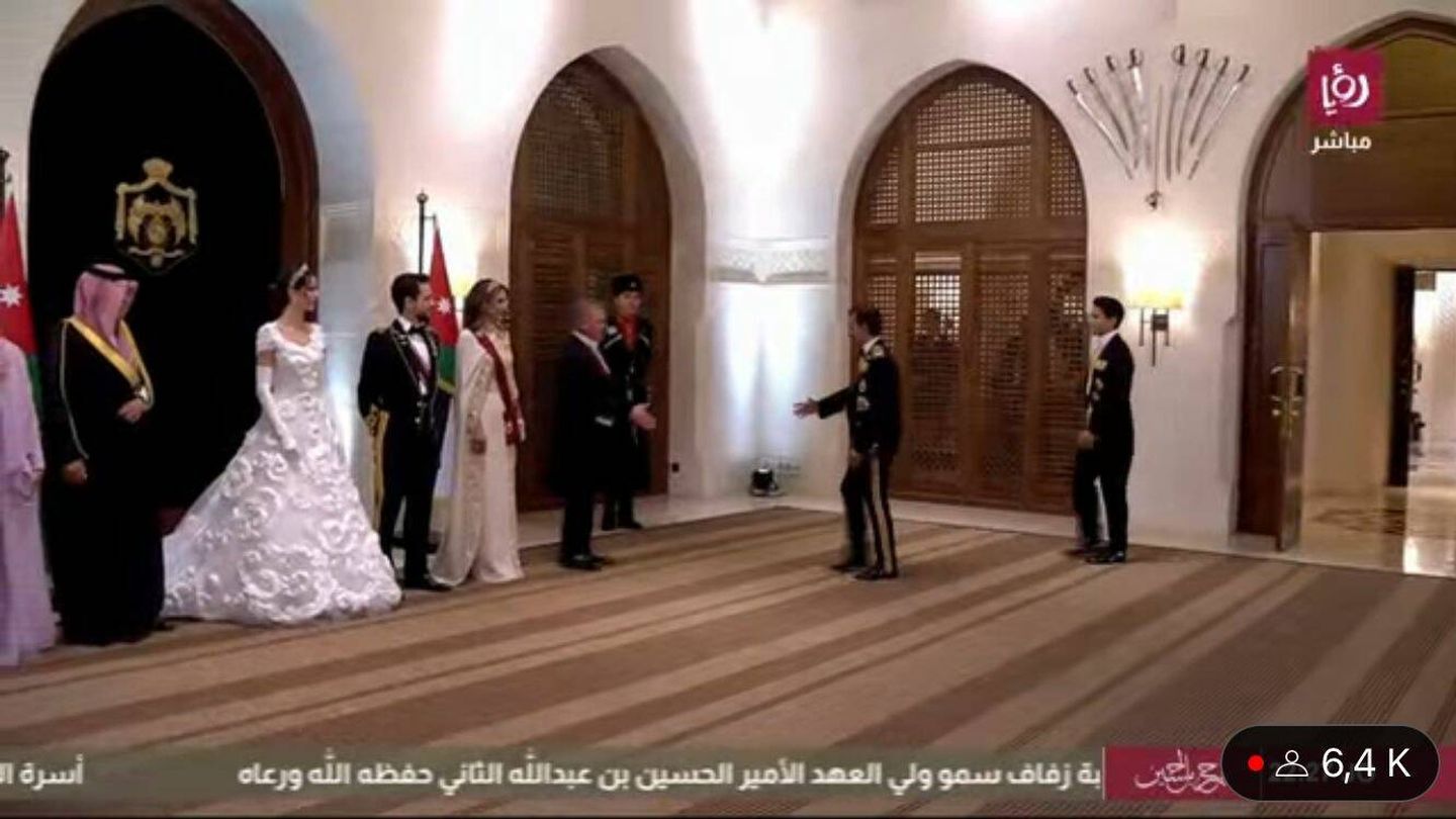 Los príncipes Hussein y Rajwa. (Captura)