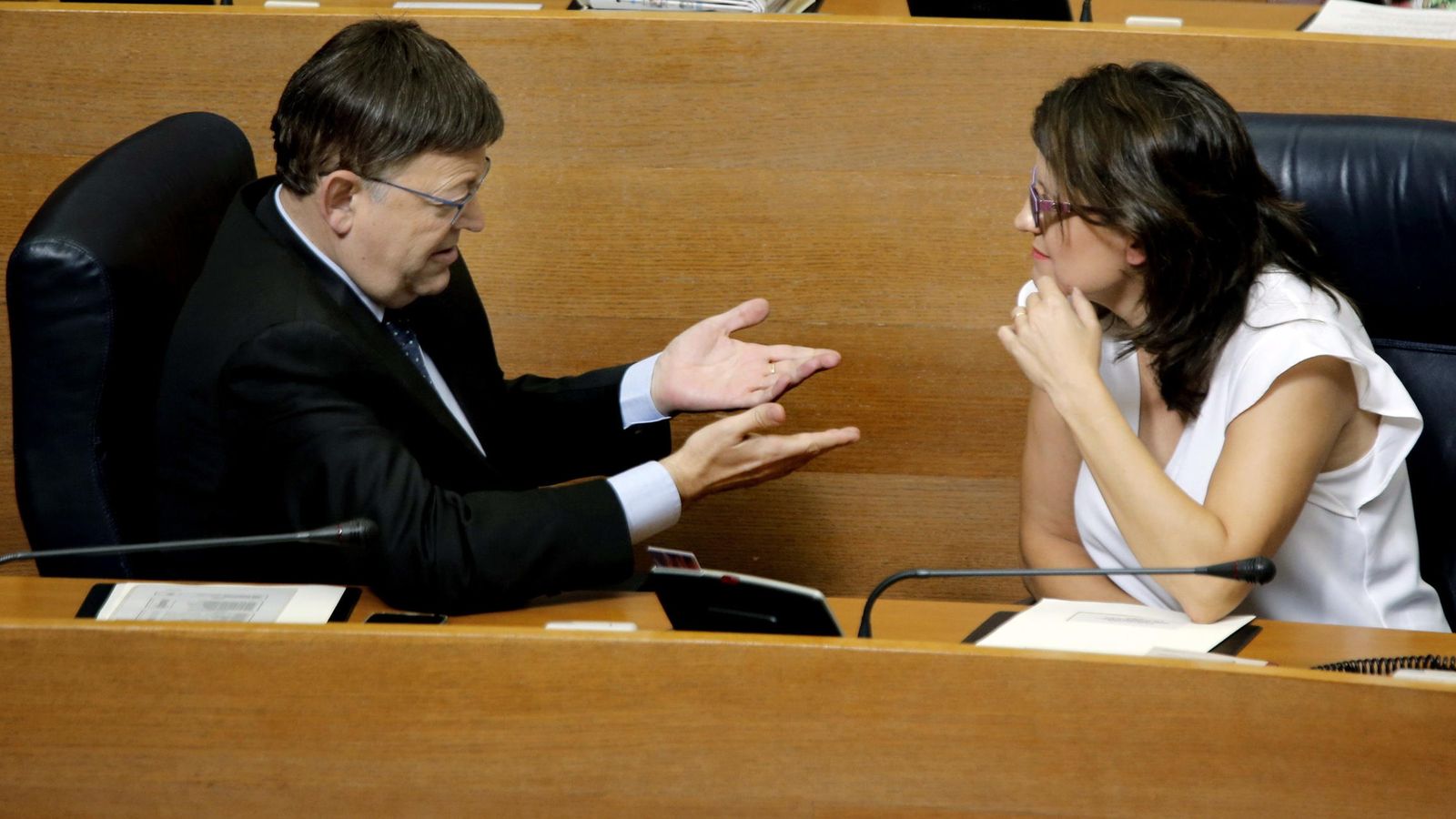 Foto: El president de la Generalitat, Ximo Puig junto a su vicepresidenta, Mónica Oltra. (EFE)