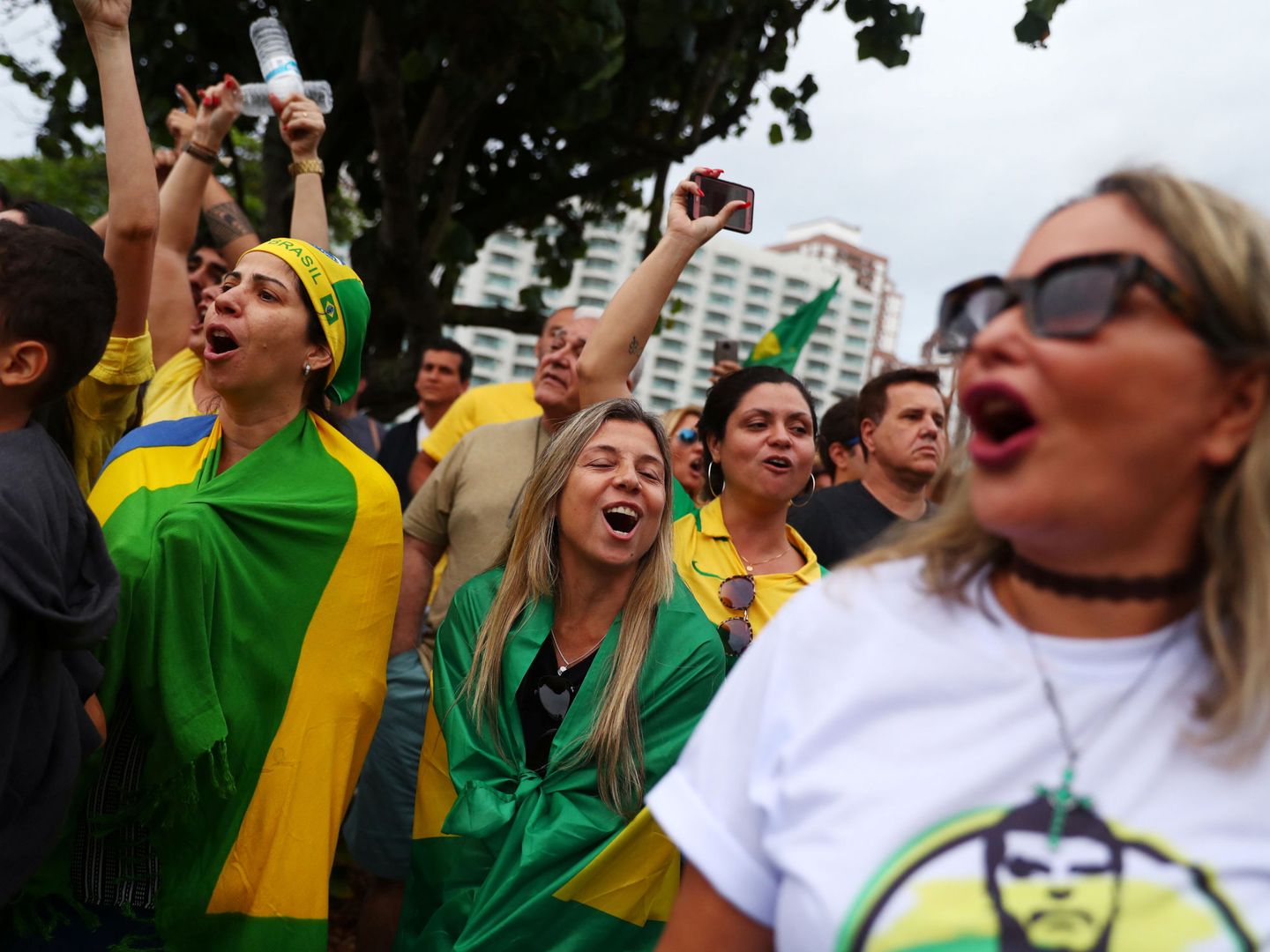 Partidarios de Bolsonaro en Río de Janeiro, el 7 de octubre de 2018. (Reuters)
