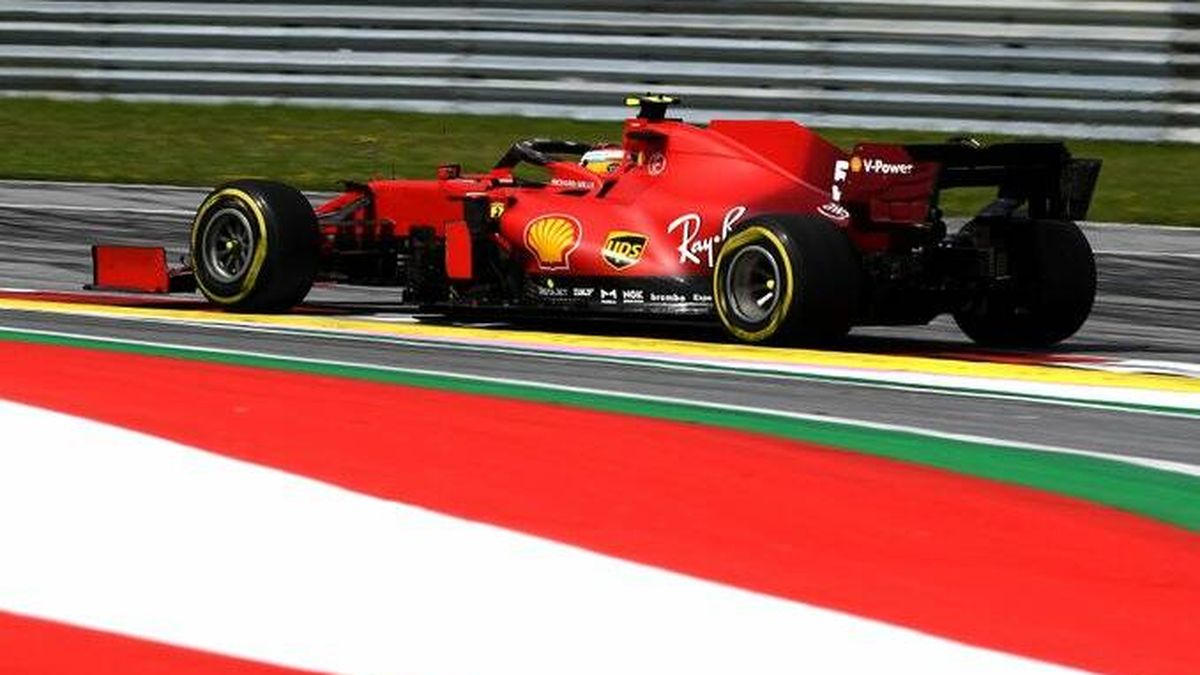 La hábil emboscada de Carlos Sainz a sus rivales: "Mi carrera más completa en Ferrari"