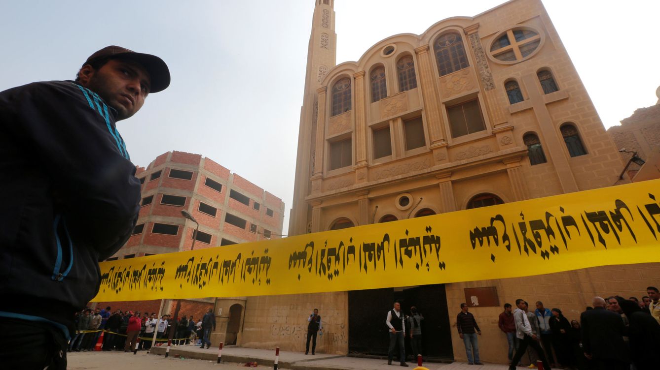 Al menos diez muertos en un ataque contra una iglesia al sur de El Cairo