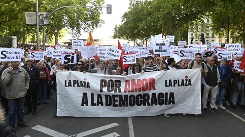 Última hora de la decisión de Sánchez | Poca movilización en la marcha convocada a menos de 24h de saber si el presidente dimite