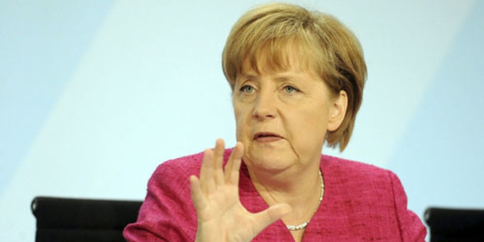 Foto: Merkel no se plantea que ningún país abandone el euro y advierte de que provocaría un efecto dominó
