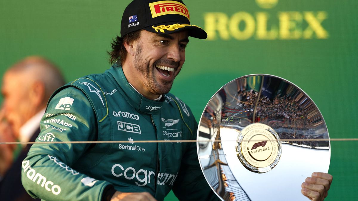 Fernando Alonso (3º) sobrevive al caos de Australia: desolación para Carlos Sainz