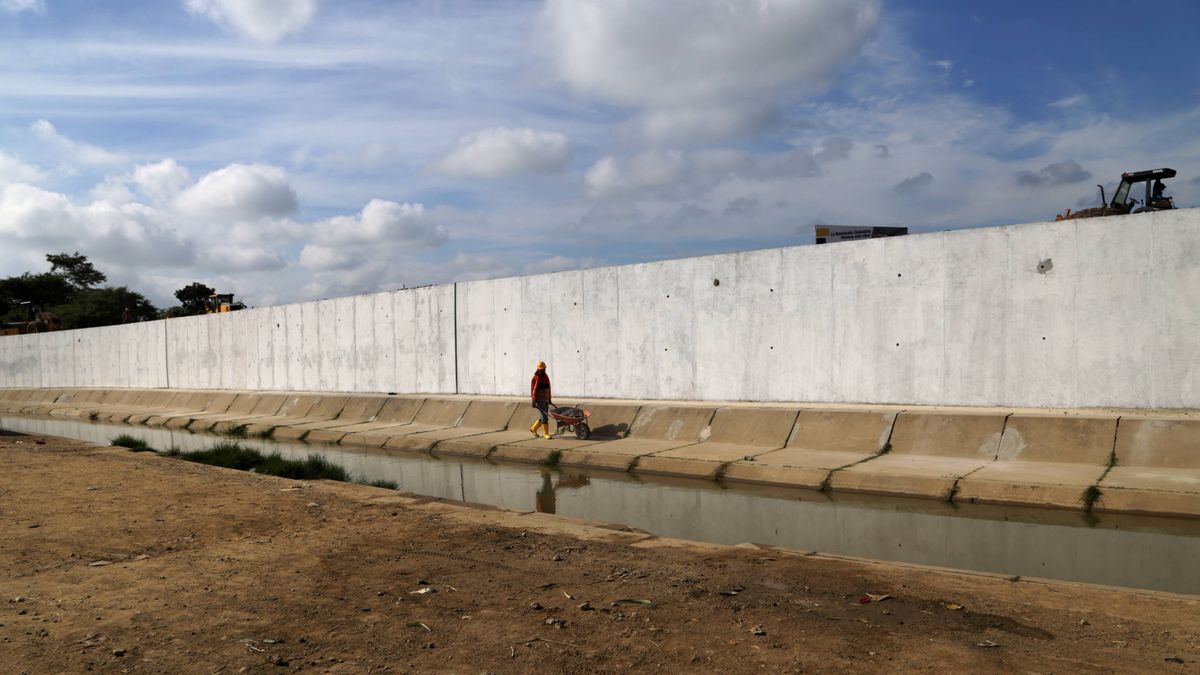 El muro que ha 'resucitado' el último conflicto armado entre Perú y Ecuador
