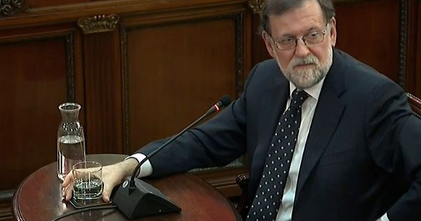 Foto: El expresidente del Gobierno, Mariano Rajoy, durante su declaración en el juicio del 'procés'. (EFE)